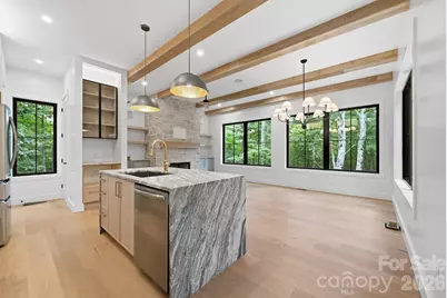 519 Rock Spring Circle, Sugar Mountain, NC 28604 - Photo 8