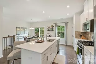 1940 Catkin Ln, Charlotte, NC 28205 - Photo 20