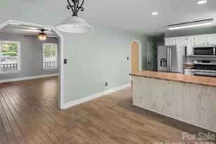 17 Mill Stone Dr, Asheville, NC 28803 - Photo 10