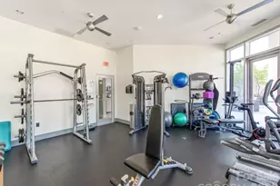 333 W Trade St, Charlotte, NC 28202 - Photo 30