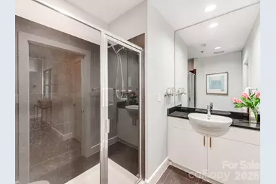 333 W Trade Street #2603, Charlotte, NC 28202 - Photo 16