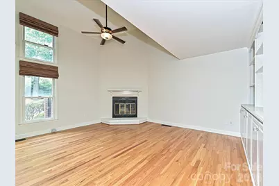 801 Lexington Avenue, Charlotte, NC 28203 - Photo 2