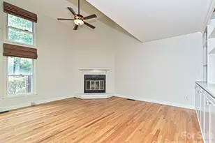 801 Lexington Ave, Charlotte, NC 28203 - Photo 2