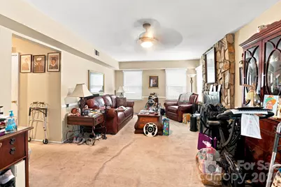 5914 Quiet Cove Court, Charlotte, NC 28215 - Photo 18