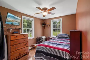 210 Leigh Anne Ln, Horse Shoe, NC 28742 - Photo 18
