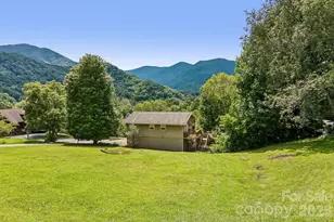 169 Highview Dr, Maggie Valley, NC 28751 - Photo 40