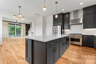 3015 Kalex Ct, Charlotte, NC 28204 - Photo 8