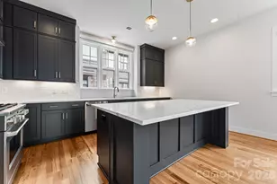 3015 Kalex Ct, Charlotte, NC 28204 - Photo 6