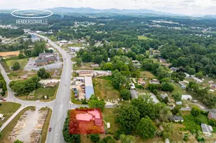 103 E King St, East Flat Rock, NC 28726 - Photo 2