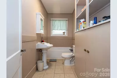 103 E King Street, East Flat Rock, NC 28726 - Photo 24