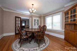 103 E King St, East Flat Rock, NC 28726 - Photo 14