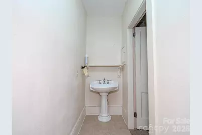 103 E King Street, East Flat Rock, NC 28726 - Photo 22