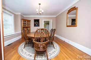 103 E King St, East Flat Rock, NC 28726 - Photo 16