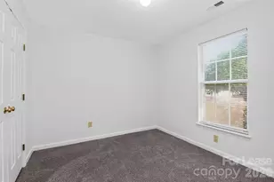 3411 Pondridge Ct, Charlotte, NC 28269 - Photo 22