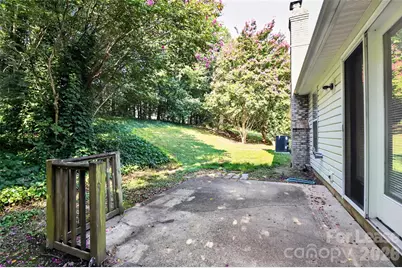 3411 Pondridge Court, Charlotte, NC 28269 - Photo 32