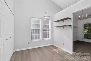 3411 Pondridge Ct, Charlotte, NC 28269 - Photo 12