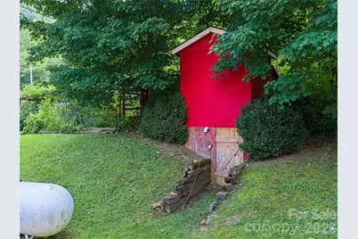 161 Moody Mountain Road, Burnsville, NC 28714 - Photo 26