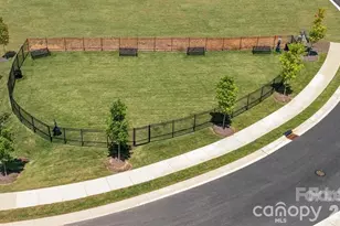1330 37th Ave Lane NE, Hickory, NC 28601 - Photo 24