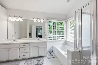 4620 Fairvista Drive, Charlotte, NC 28269 - Photo 18
