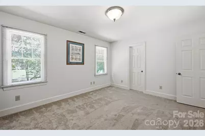 4620 Fairvista Drive, Charlotte, NC 28269 - Photo 32