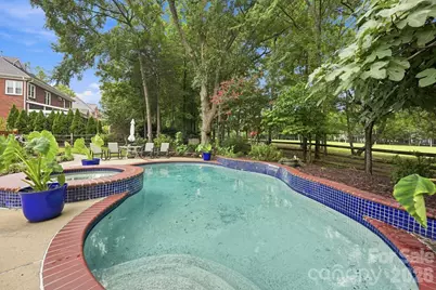 4620 Fairvista Drive, Charlotte, NC 28269 - Photo 44