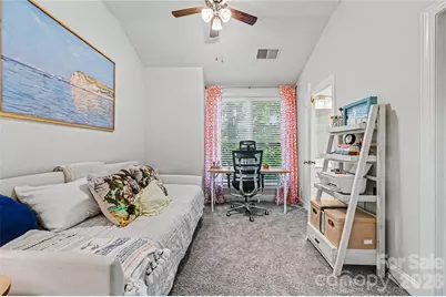 1043 Park West Drive, Charlotte, NC 28209 - Photo 18