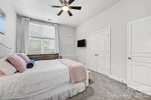 1043 Park West Dr, Charlotte, NC 28209 - Photo 14