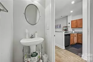 1043 Park West Dr, Charlotte, NC 28209 - Photo 12