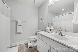 1043 Park West Dr, Charlotte, NC 28209 - Photo 16