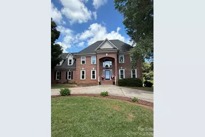 232 40th Avenue Drive NW, Hickory, NC 28601 - Photo 1