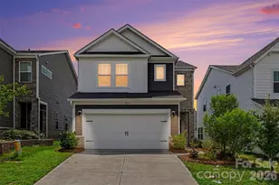 527 Palmarosa St, Fort Mill, SC 29715 - Photo 1