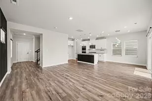 527 Palmarosa St, Fort Mill, SC 29715 - Photo 6