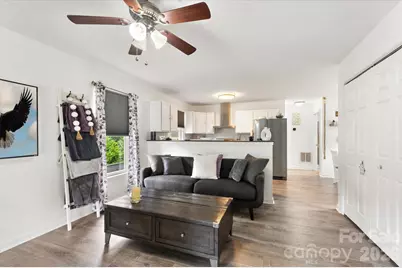 100 Victoria Springs Drive, Flat Rock, NC 28731 - Photo 2