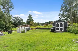 100 Victoria Springs Dr, Flat Rock, NC 28731 - Photo 32