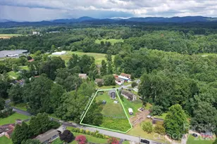 100 Victoria Springs Dr, Flat Rock, NC 28731 - Photo 34
