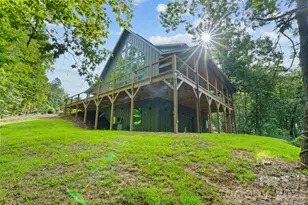 3135 Laurel Heights Dr, Morganton, NC 28655 - Photo 2