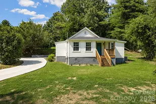 811 Markham Rd, Tryon, NC 28782 - Photo 2