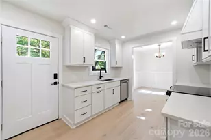 6900 Norchester Ct, Charlotte, NC 28227 - Photo 16