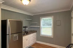 2660 Revolution Pk Dr, Charlotte, NC 28206 - Photo 4