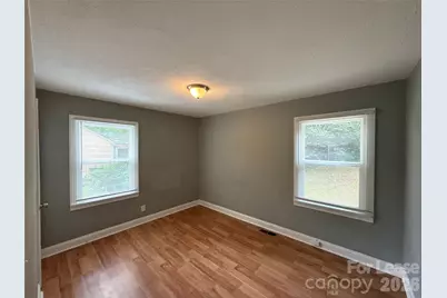 2660 Revolution Park Drive, Charlotte, NC 28206 - Photo 6