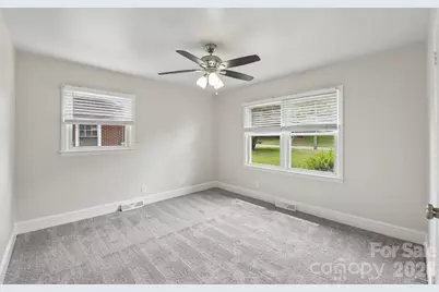 3624 Sargeant Drive, Charlotte, NC 28217 - Photo 18