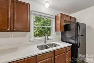 3624 Sargeant Dr, Charlotte, NC 28217 - Photo 12