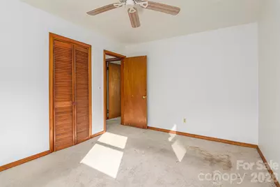 32 Kathy Drive, Waynesville, NC 28786 - Photo 16