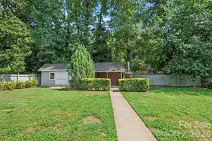 5734 Faulconbridge Rd, Charlotte, NC 28227 - Photo 44