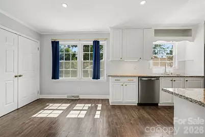 5734 Faulconbridge Road, Charlotte, NC 28227 - Photo 8