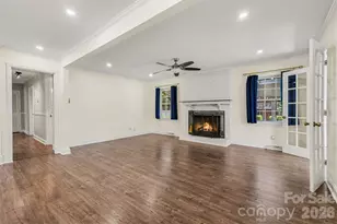 5734 Faulconbridge Rd, Charlotte, NC 28227 - Photo 14