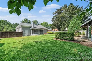 5734 Faulconbridge Rd, Charlotte, NC 28227 - Photo 46