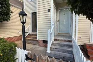 327 Eastwood Dr, Salisbury, NC 28146 - Photo 2