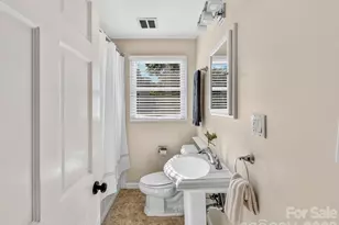 1824 Chestnut Ave, Charlotte, NC 28205 - Photo 22