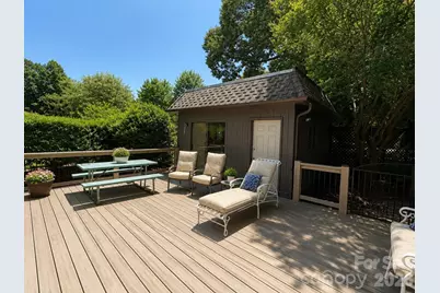 4821 Elmhurst Drive NE, Hickory, NC 28601 - Photo 6
